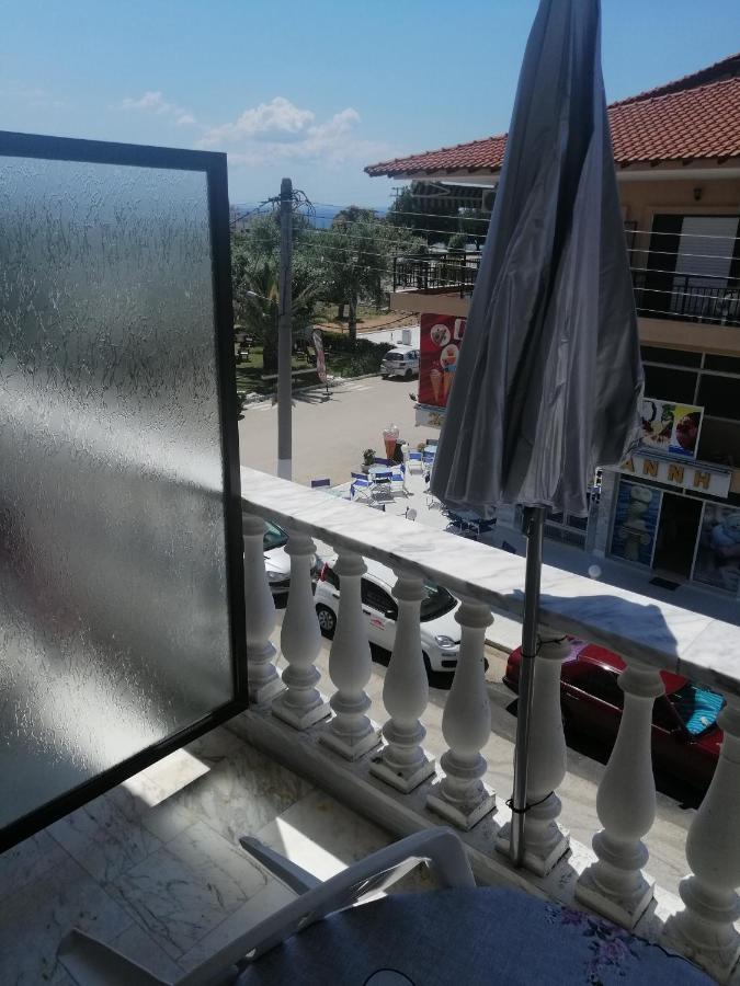 Dionisos Roses Apartment Paralia Dionysiou Exterior photo